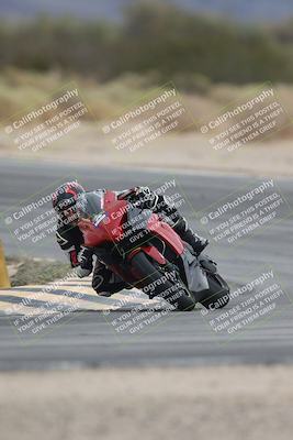 media/Sep-21-2025-Race Pace (Sun) [[98bf33ef95]]/Verified/10-Turn 10 (1150am)/